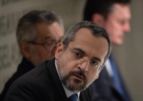 MEC anula contrato com entidade internacional por suspeita de irregularidades