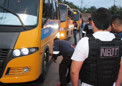 Motorista do transporte Alternativo é flagrado pelo Detran dirigindo embriagado em Manaus