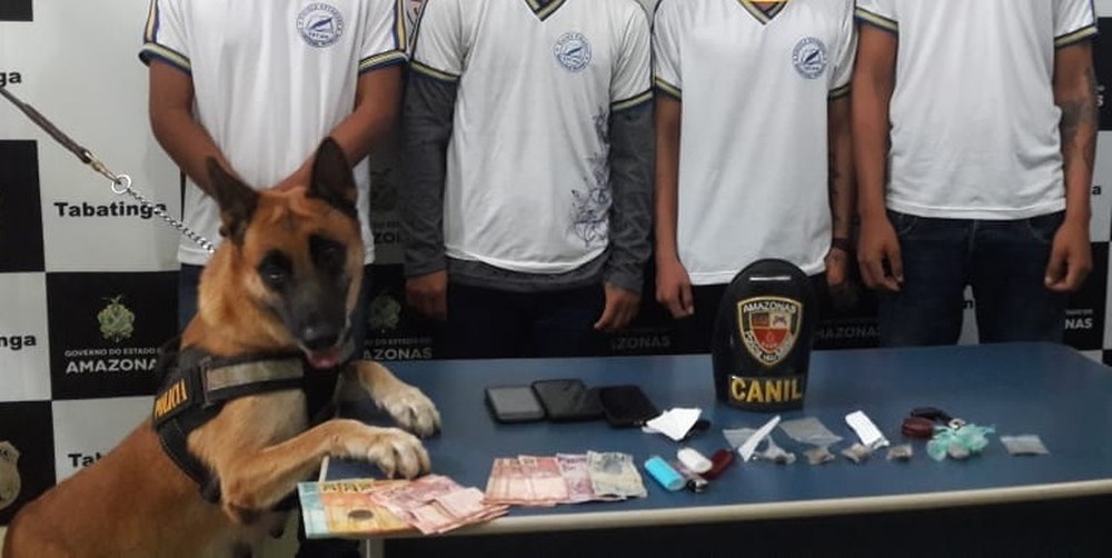 Polícia apreende quatro adolescentes com drogas dentro de escola no Amazonas 