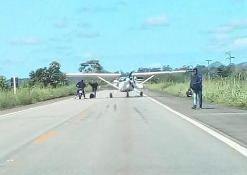 Após pouso forçado, avião é apreendido com carga de drogas na BR-174