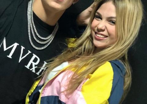 Melody diz que está namorando funkeiro de 17 anos e é desmentida