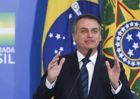 Bolsonaro admite reeleição e diz que entregará País 'melhor em 2026'
