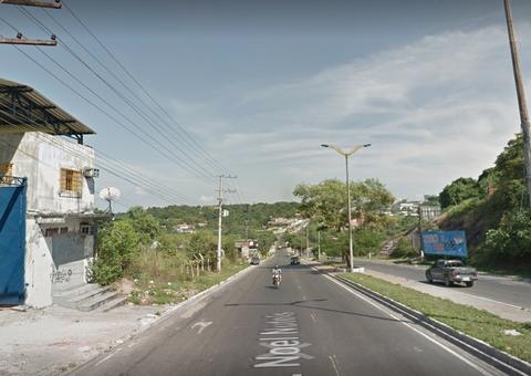 Tiroteio entre criminosos e PM acaba com morte de 2 em Manaus 