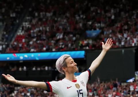 Equipe dos EUA confirma favoritismo e é bicampeã do mundo