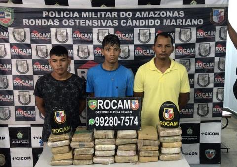 Trio é preso com 30 tabletes de maconha em barco no Porto de Manaus
