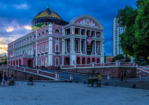 Novo Airão, Presidente Figueiredo e Manaus recebem projeto federal "Investe Turismo"