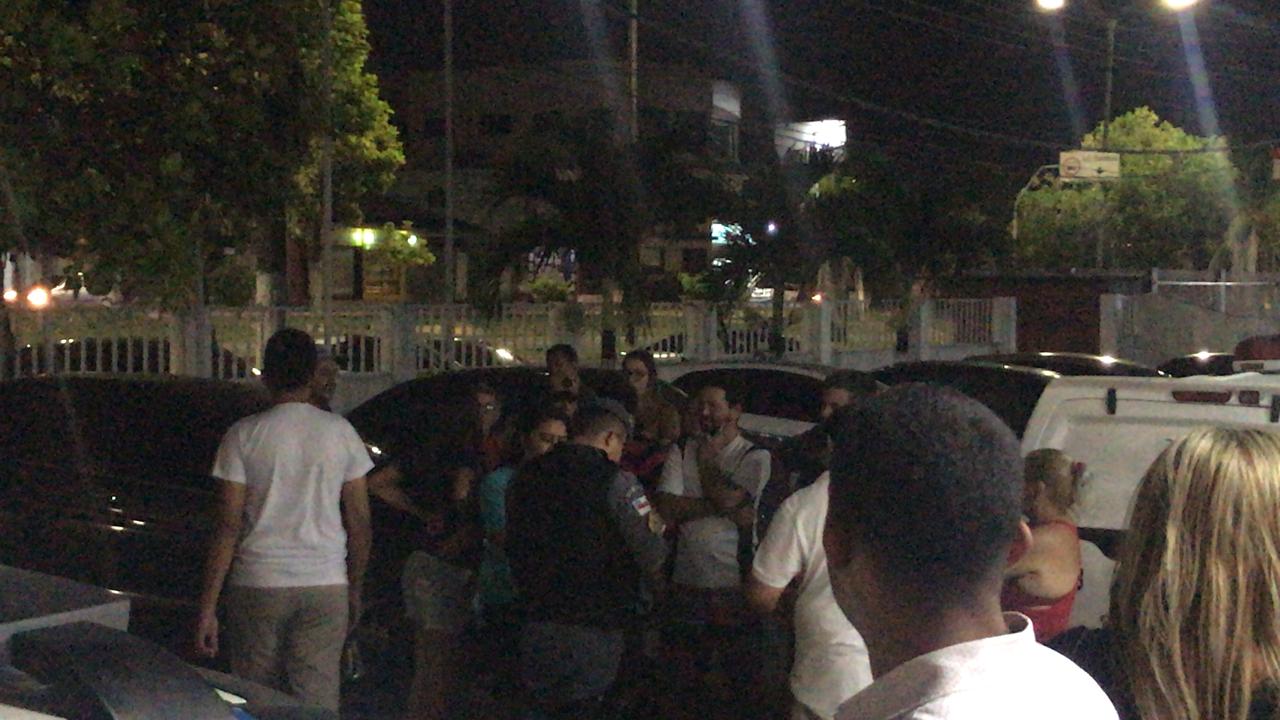 Trio invade ônibus e ameaçam matar motorista durante assalto em Manaus