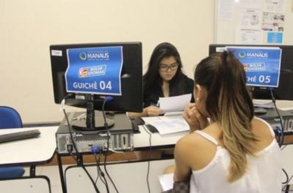 Prazo para remanejamento do Bolsa Idiomas encerra nesta quarta em Manaus