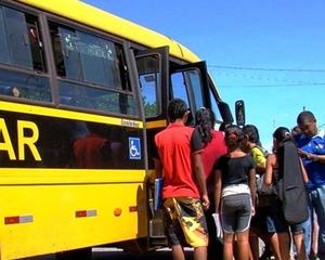 Transporte escolar virou negócio entre amigos no Amazonas