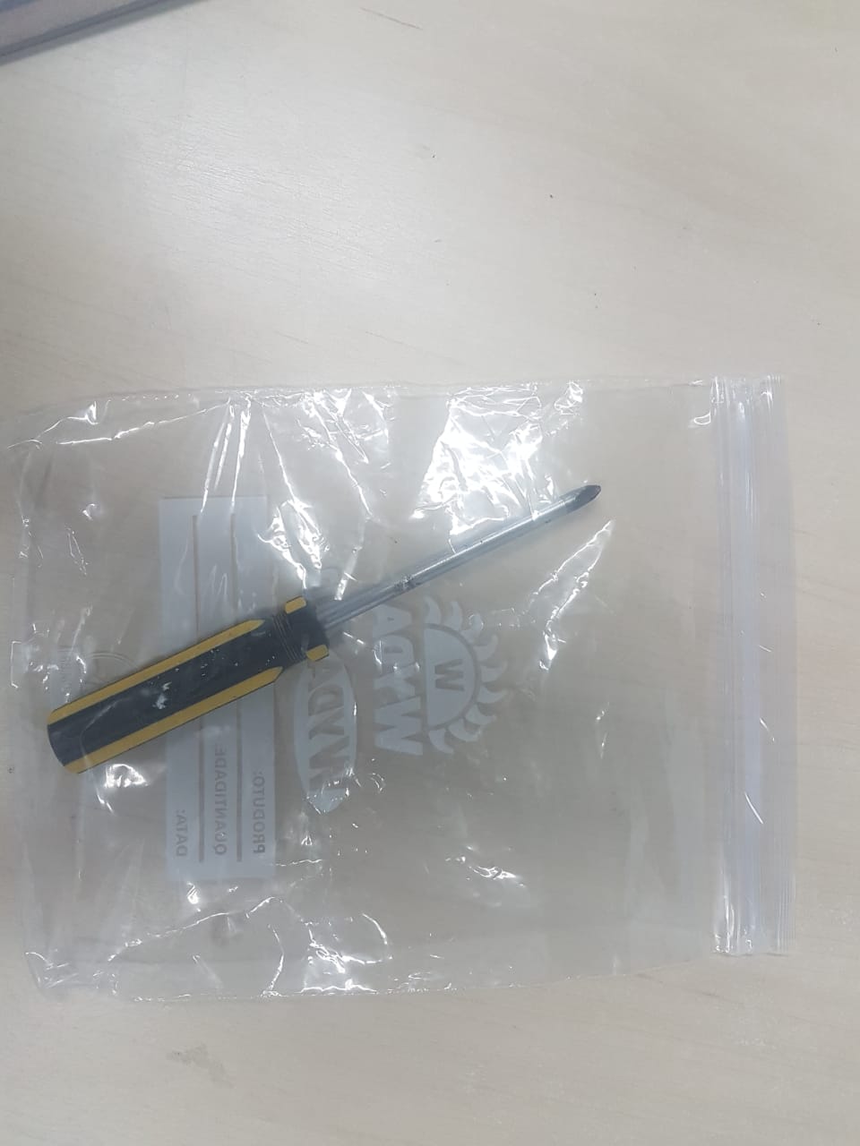 Homem leva golpe de chave de fenda durante briga com cunhado em Manaus 