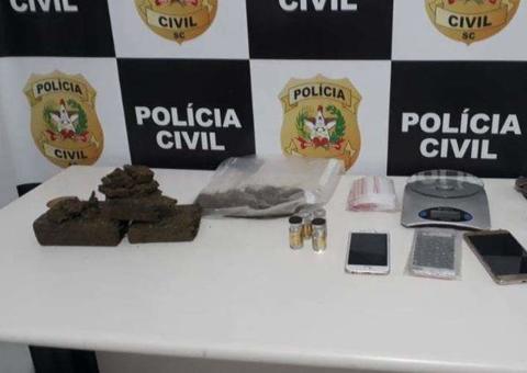 Piloto de avião é preso em Manaus durante operação deflagrada em Santa Catarina 