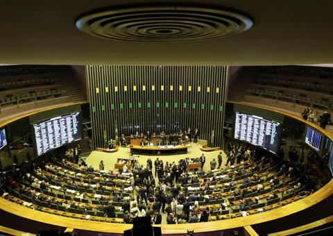 Câmara aprova texto-base da reforma da Previdência