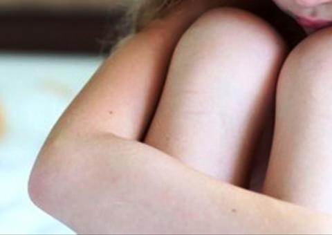 Avô é preso suspeito de estuprar a neta de três anos