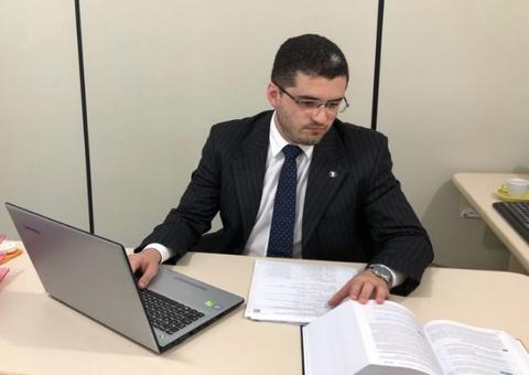 Juiz afasta PM que atirou contra adolescente para apartar briga no Amazonas 