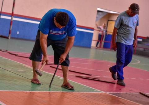 Federações esportivas se unem para reformar ginásio de Manaus fechado há 8 meses