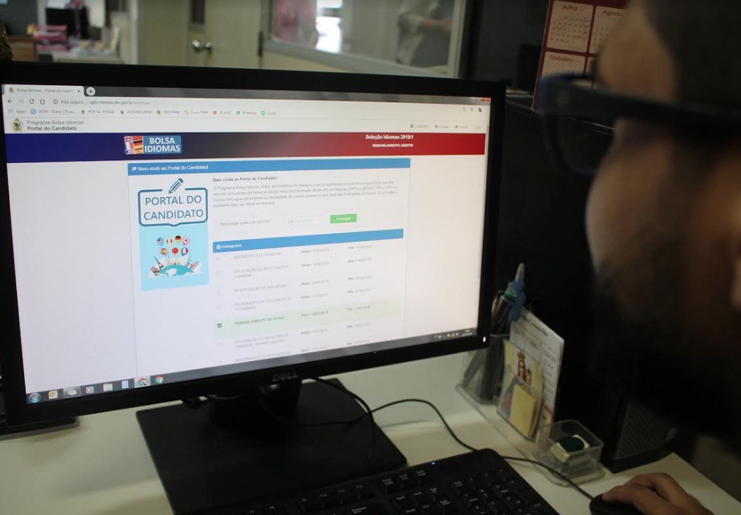 Prazo para remanejamento do Bolsa Idiomas é prorrogado em Manaus