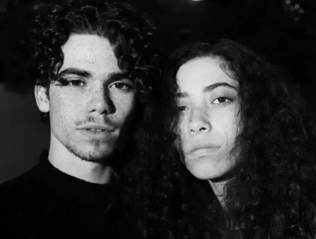 Irmã de Cameron Boyce faz homenagem ao ator: 'Nós dissemos 'eu te amo''