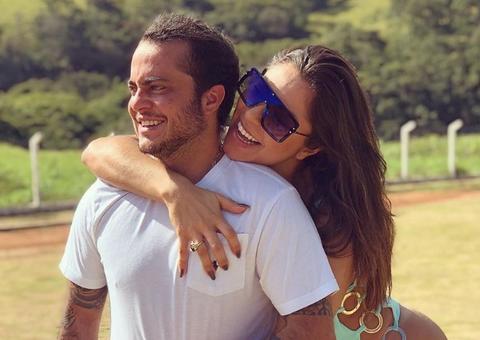 Thammy e esposa revelam nome do 1º filho: 'o astral já entendeu'