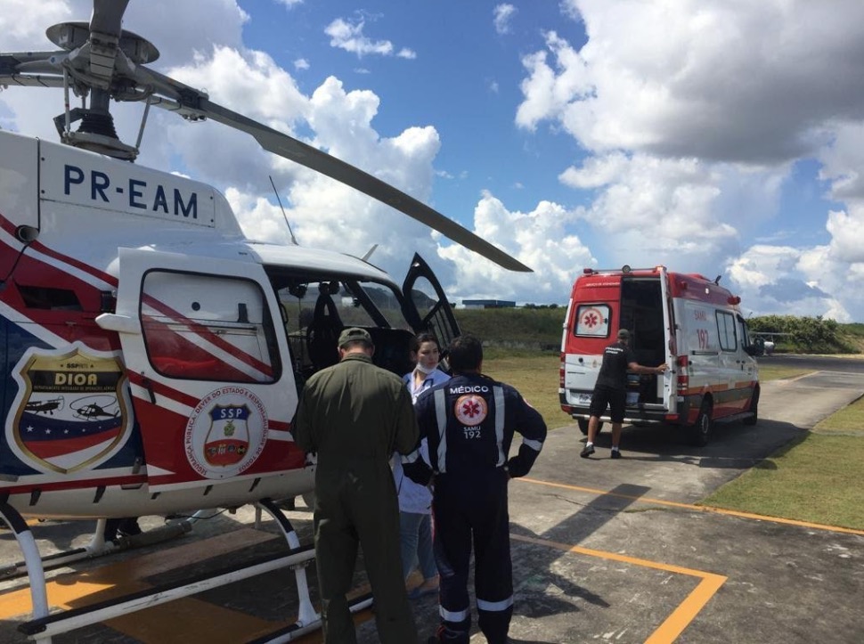 Motociclista fica em estado grave após colidir contra árvore no Amazonas