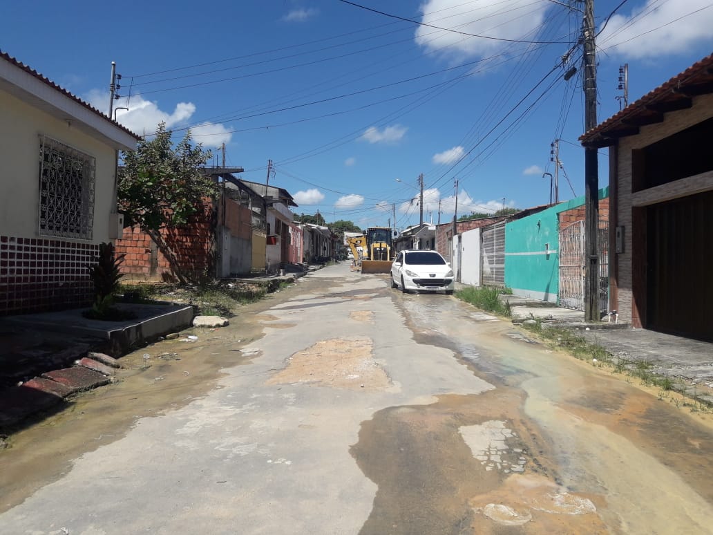 Em Manaus, homem é executado a sangue frio durante tiroteio em invasão 