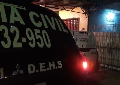 Homem tem casa invadida e é assassinado no próprio quarto em Manaus