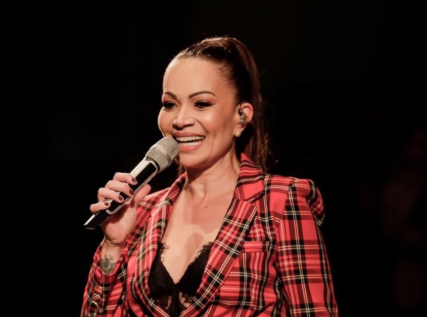 Solange Almeida receberá R$ 150 mil de prefeitura por show no Amazonas