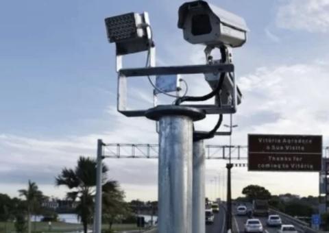 Governo faz acordo para reduzir a 1 mil número de futuros radares 