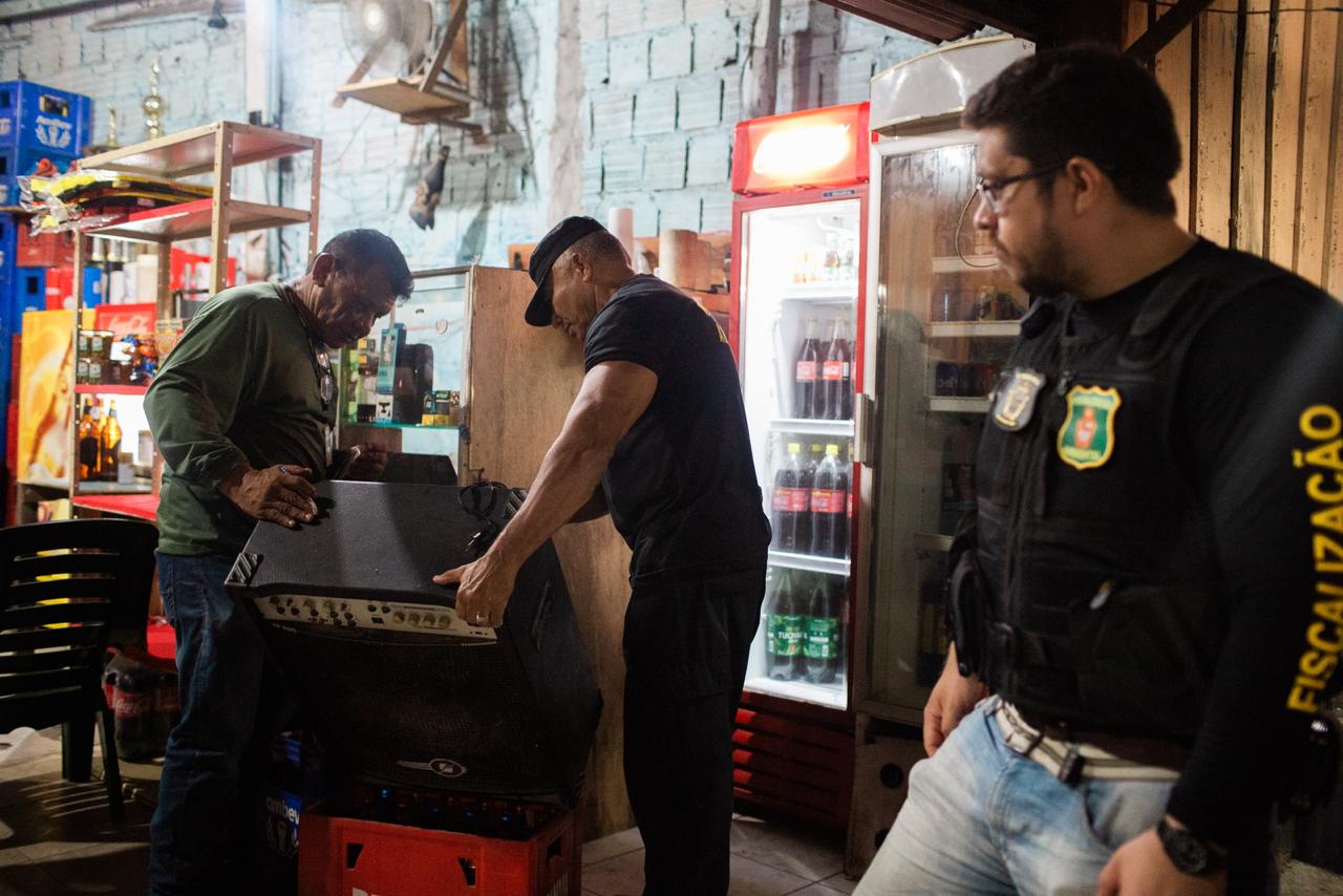  Operação de combate à poluição sonora fiscaliza bares de Manaus
