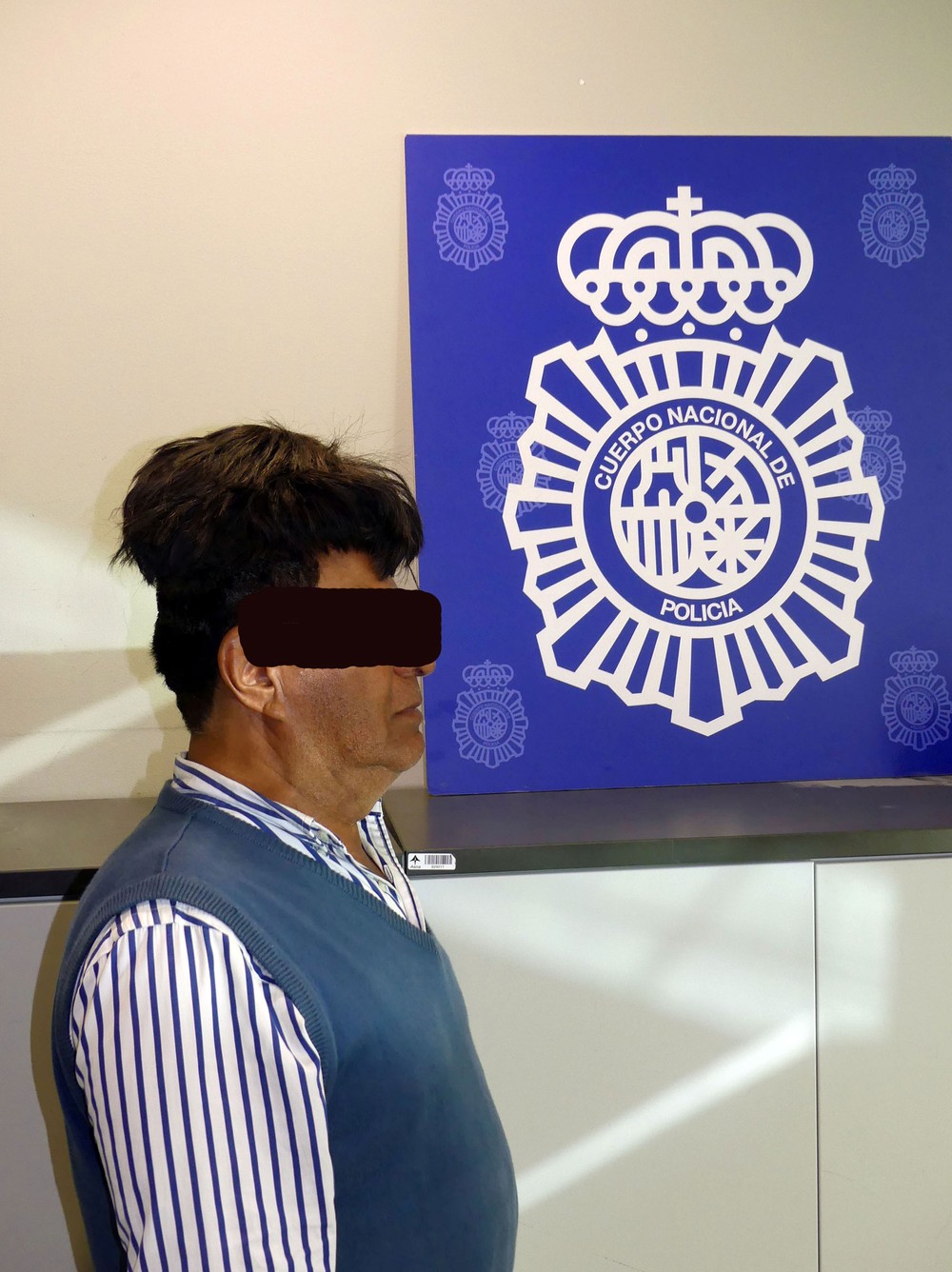 Colombiano é preso com meio quilo de cocaína sob peruca em Barcelona