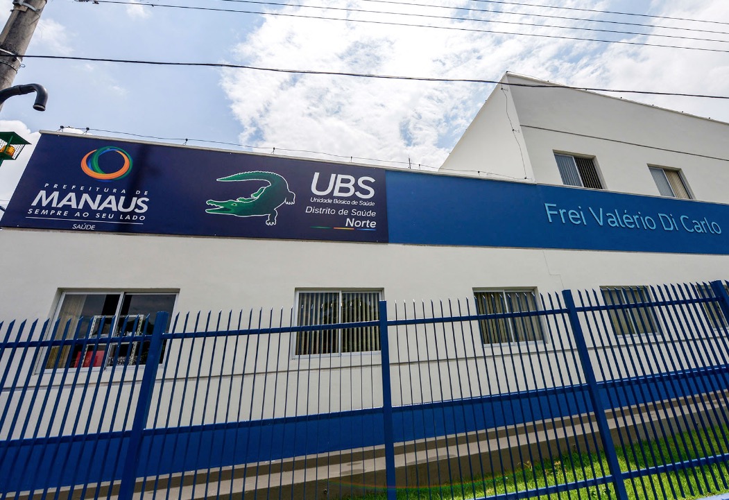Assaltantes levam celular de médico e joias de enfermeiras em UBS de Manaus