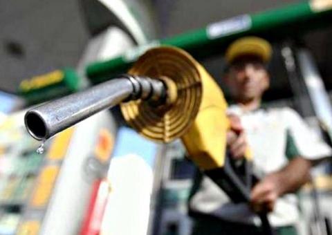 Preço da gasolina deve cair no Amazonas e em mais 10 Estados