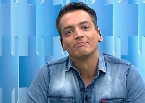 Mandado calar a boca, Leo Dias desabafa após climão no ‘Fofocalizando’