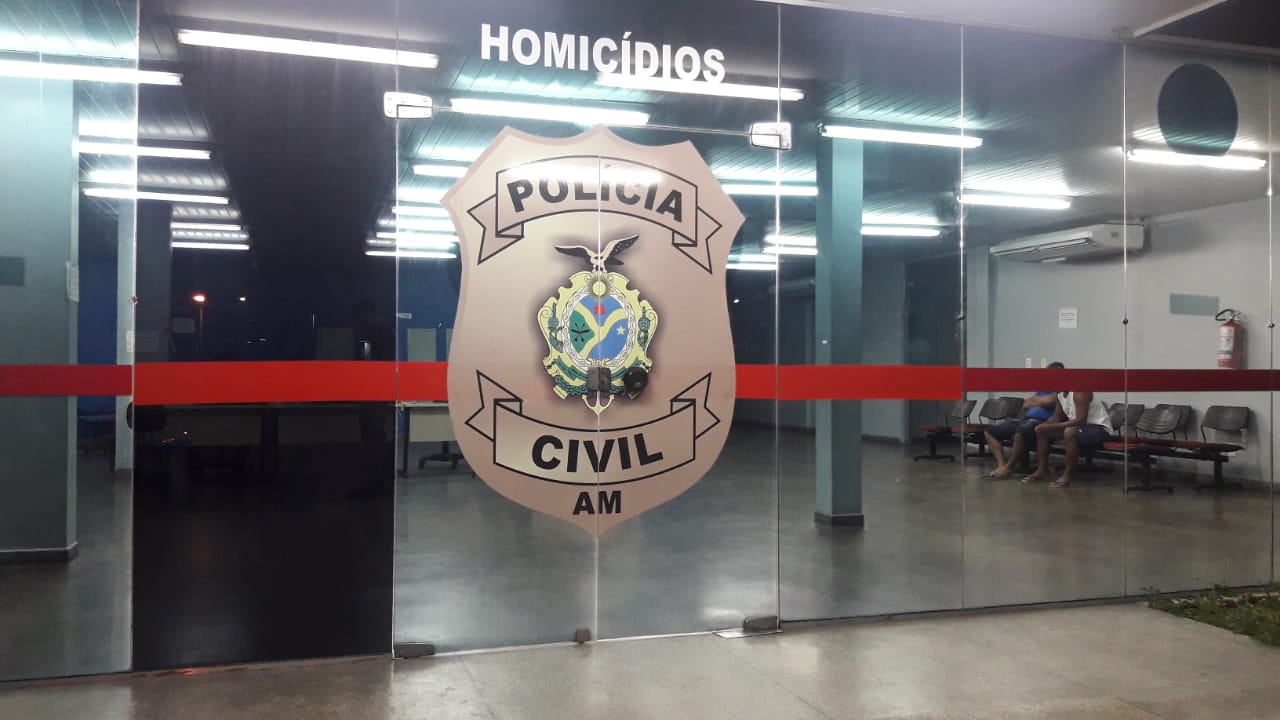 Homem é executado com cinco tiros em rua de Manaus 