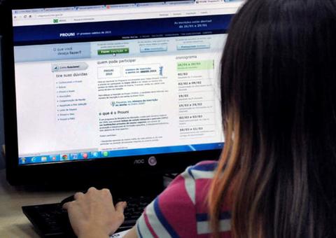 Canditados na lista de espera do ProUni devem comprovar informações