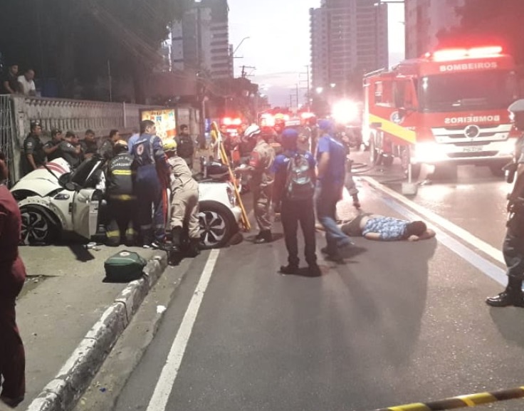 Acidente gravíssimo deixa um morto e três feridos em avenida de Manaus