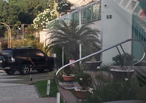 PF cumpre mandados em casa de ex-governador do Amazonas