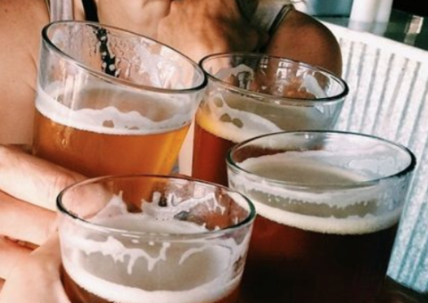 Estudo aponta que cerveja é melhor que remédio para dor de cabeça