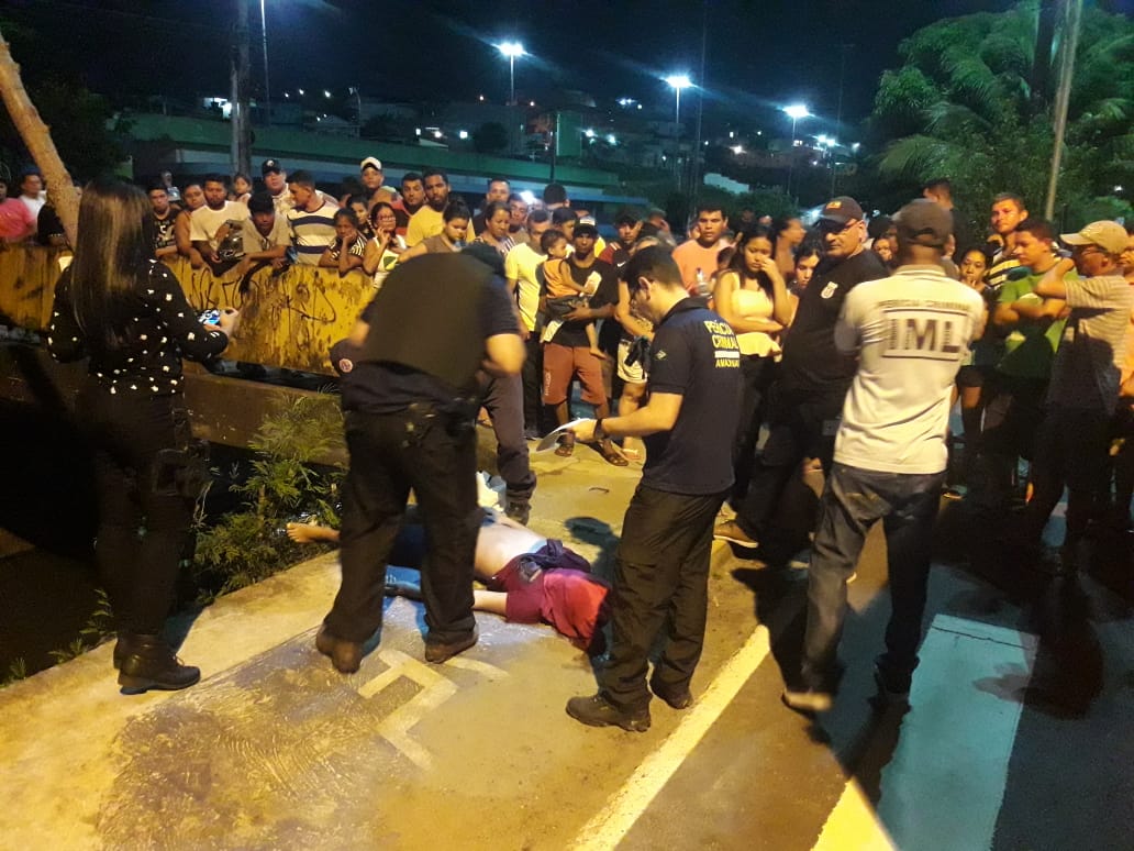 Motoqueiro é perseguido e morto por dupla em moto em Manaus 