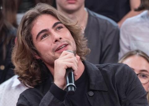  Rafa Vitti confunde seguidores ao postar foto de pai com bebê: 'nasceu?'