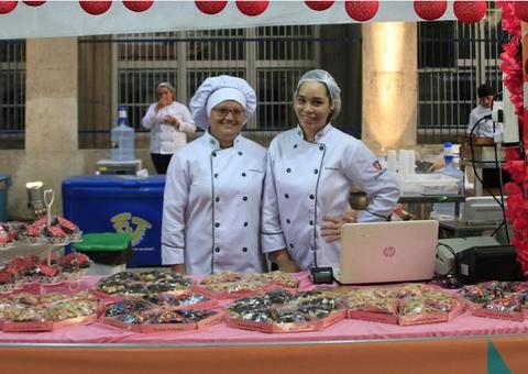 Prefeitura tira dúvidas sobre edital da feira gastronômica do Festival Passo a Paço 2019