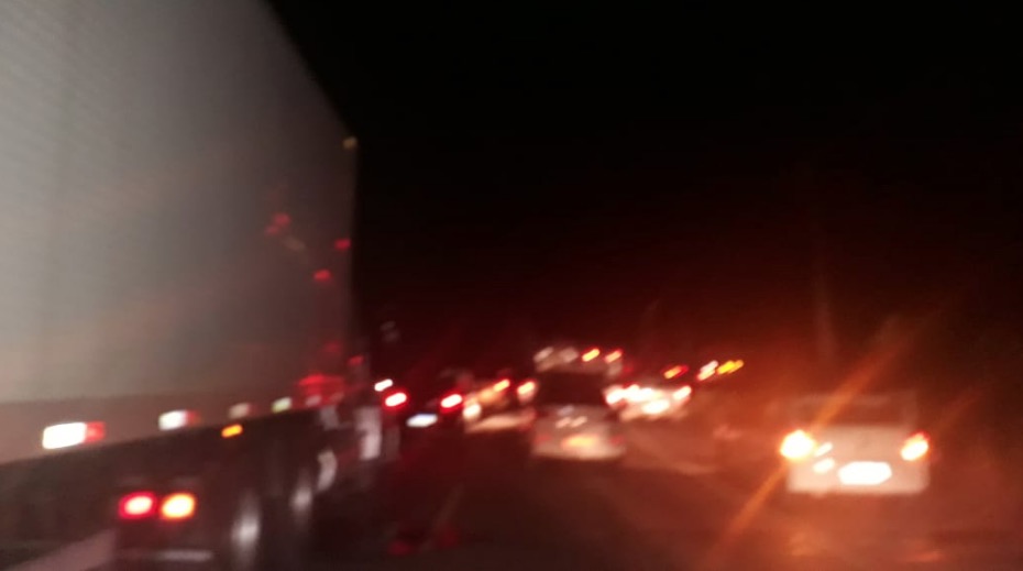 Sem energia há mais de 100 horas, população de Iranduba e Manacapuru fazem nova manifestação