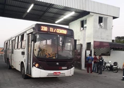 Mais de 30 multas são aplicadas durante fiscalização em empresas de ônibus em Manaus