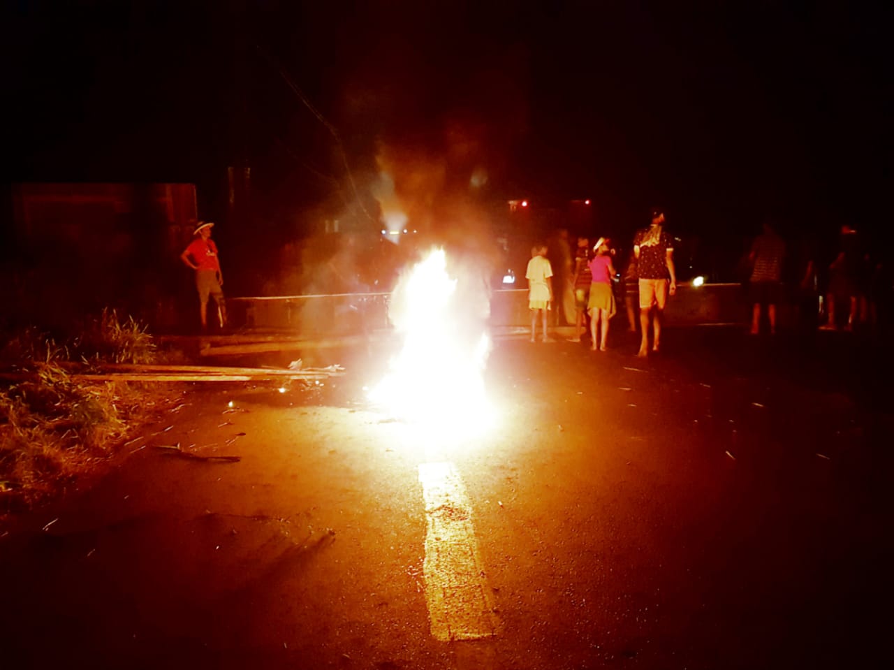 Órgãos pedem isenção de contas de luz para Iranduba e Manacapuru 