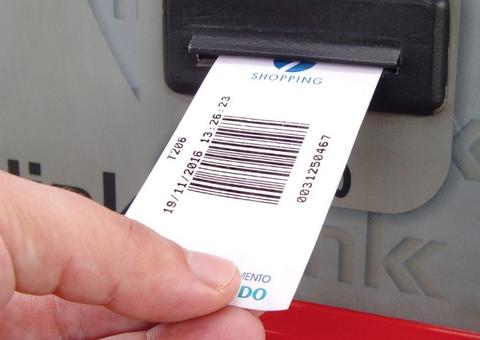 Lei proíbe a cobrança de taxas por perda de tíquetes de estacionamentos no Amazonas