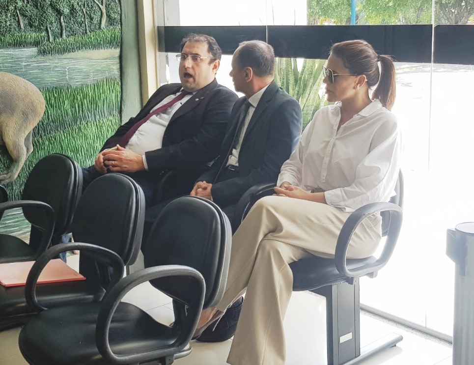 Nejmi Aziz volta à sede da PF para depor em Manaus 