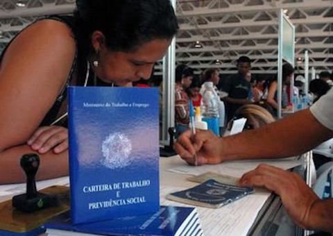 Brasil cria 48,4 mil vagas de trabalho formal em junho