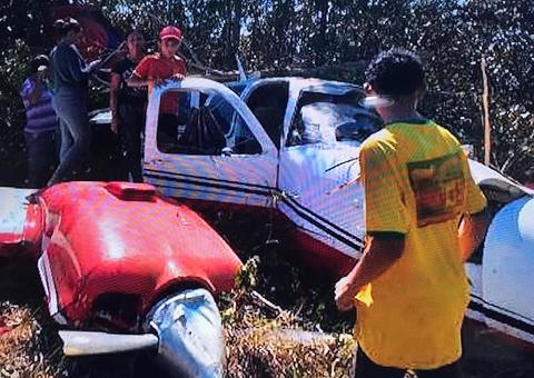 Piloto ferido na queda de avião em Autazes chega a hospital em Manaus 