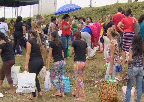 Sob novas regras, detentos voltam a receber visitas em presídios de Manaus