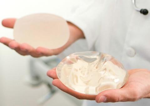 Anvisa suspende 3 tipos de implantes de seios texturizados