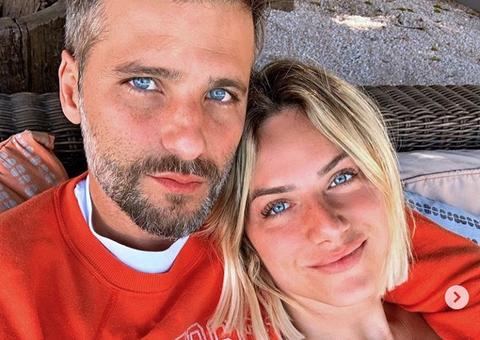 Bruno Gagliasso e Giovanna Ewbank falam sobre adoção do filho